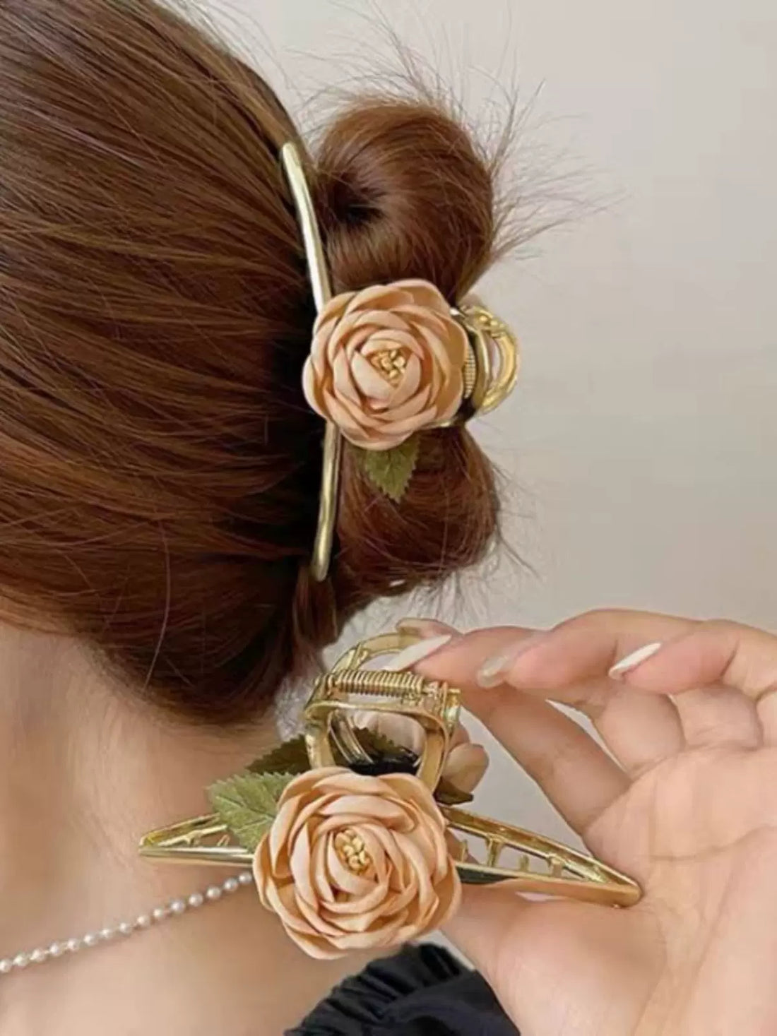 Jia Floral Hair Clip