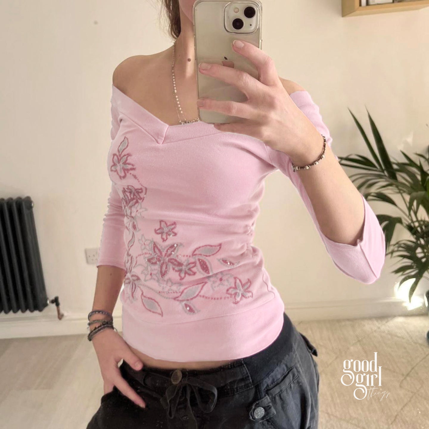 Elissa Floral V-Neck Top [KJ98WD2A]
