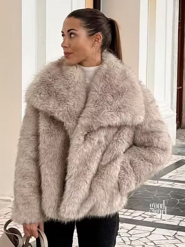 Karra Faux Fur Lapel Jacket [0MD4AKEH]