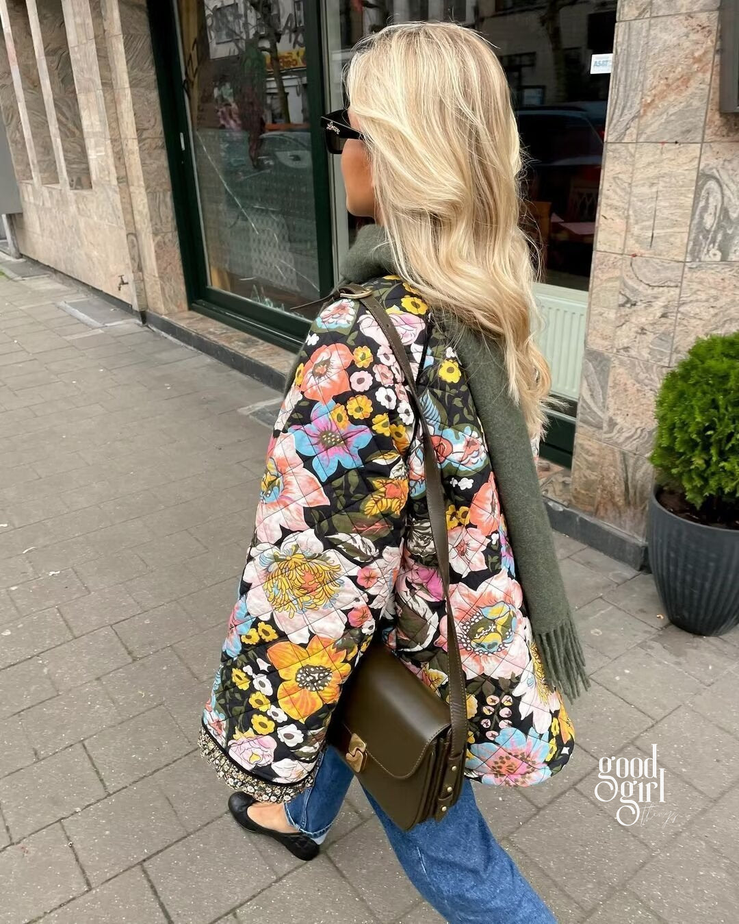 Kaylin Botanical Flare Sleeve Coat [J070E8N6]