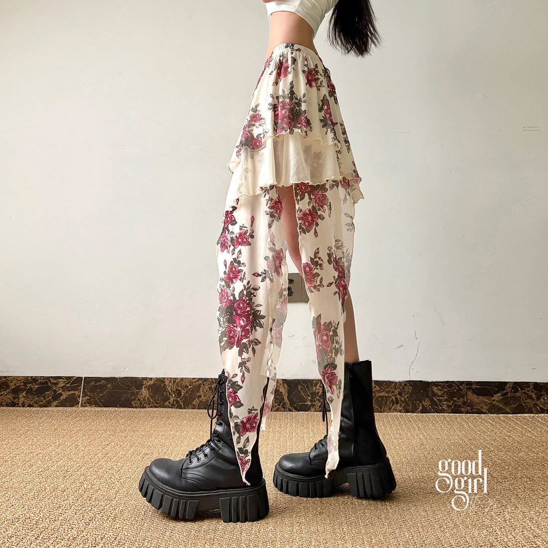 Kit Rose Print Asymmetric Skirt [4XK00567]