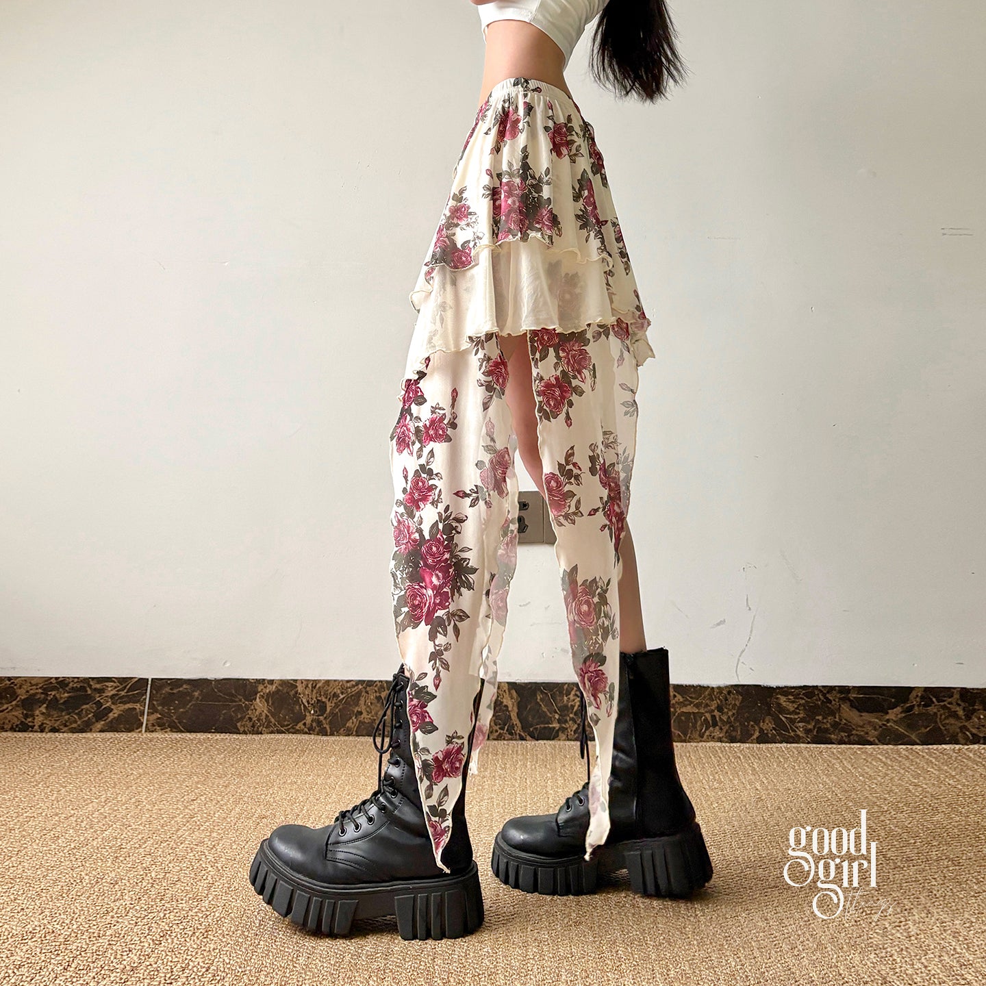 Kit Rose Print Asymmetric Skirt [4XK00567]
