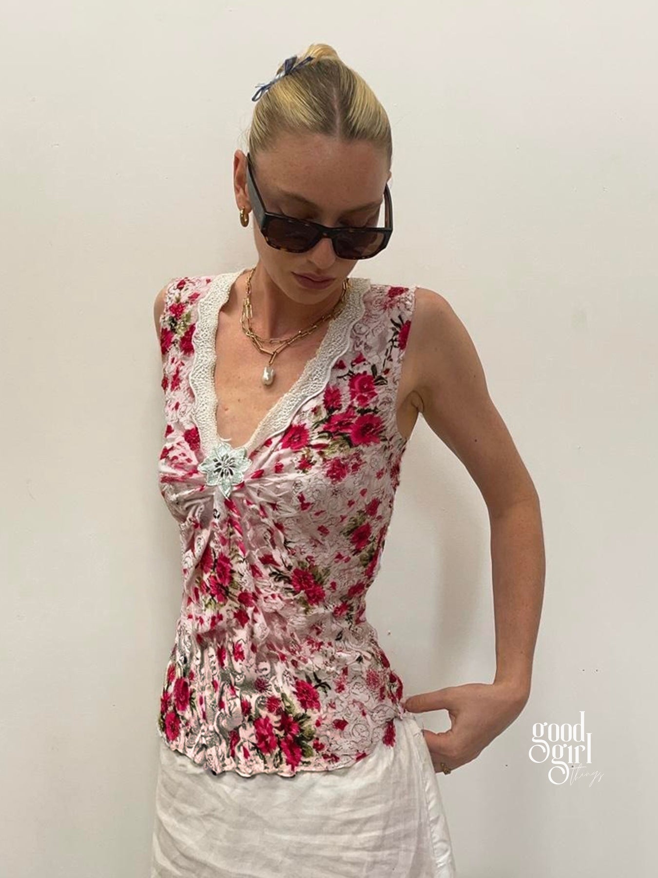 Naya Floral Lace Vest Top [L908OU81]