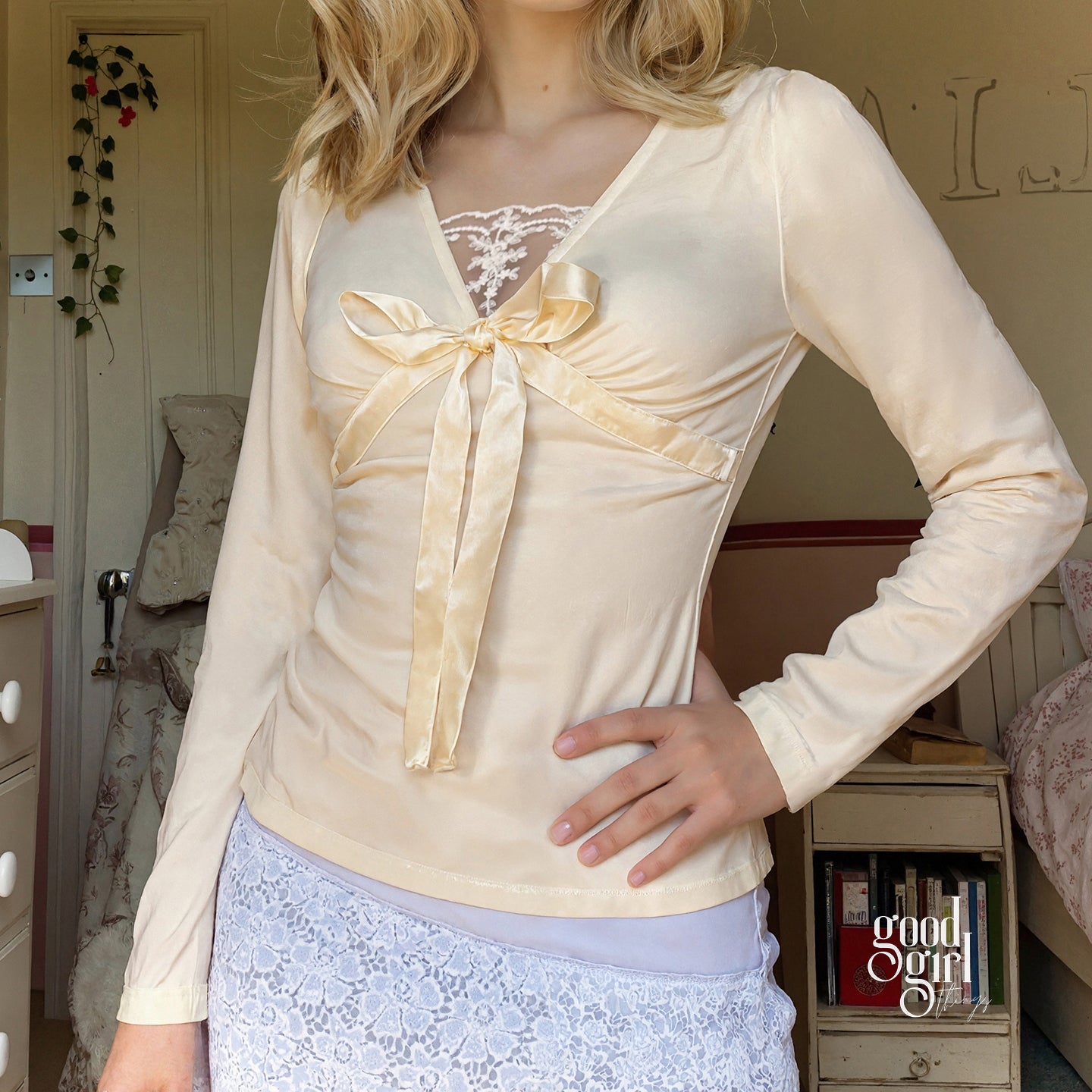 Ryleigh Bowknot Lace Top [N6HTQD9X]