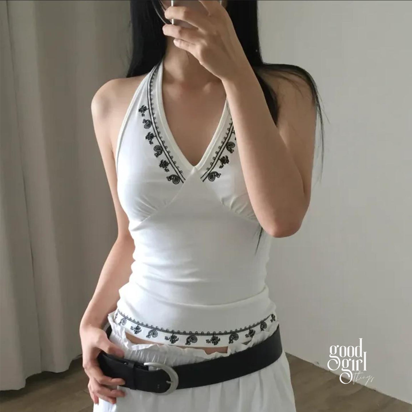 Sanya Lace Halter Top [D5VBMI81]