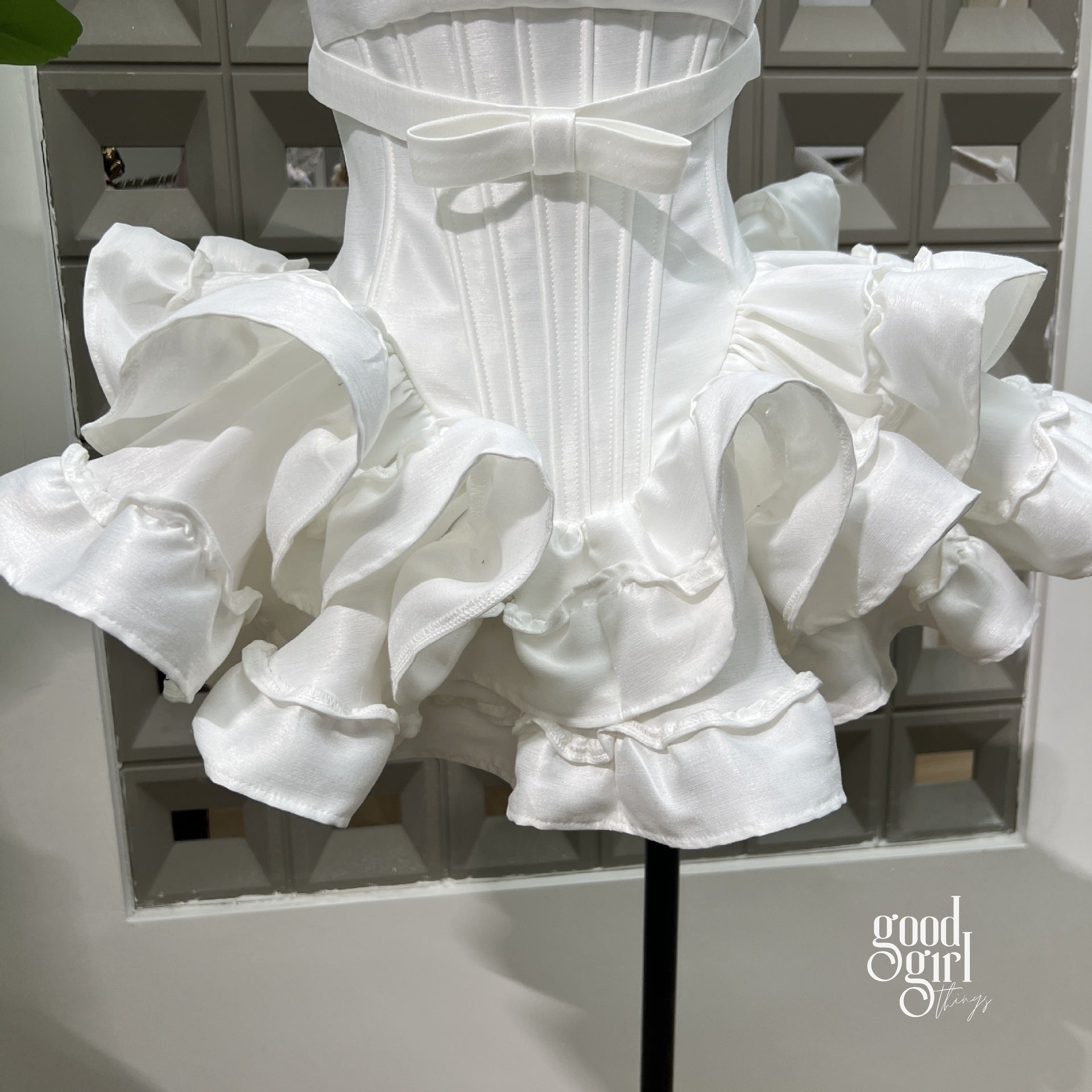 Tiered Halter Skirt Set [KRUD3NMH]