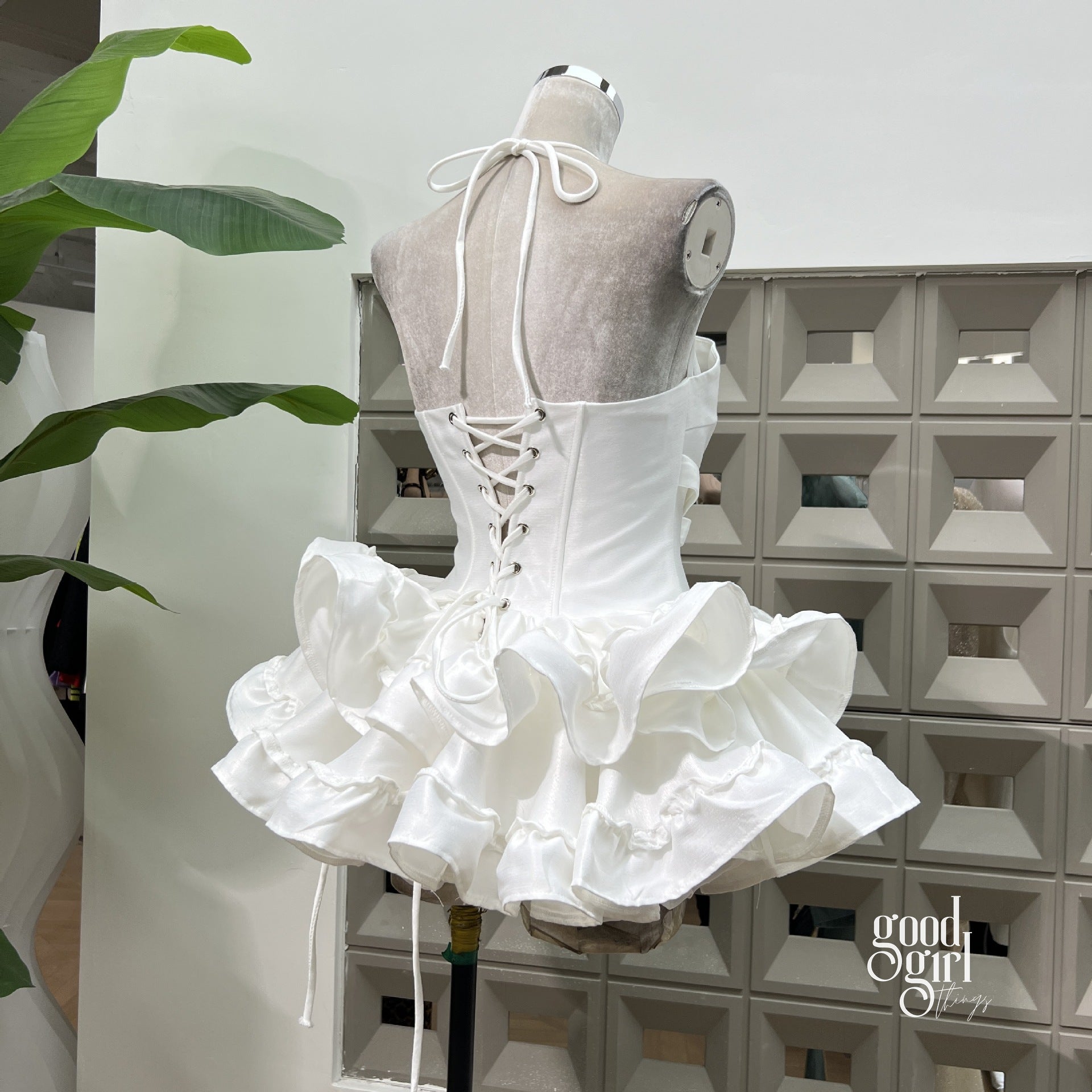 Tiered Halter Skirt Set [TBC9JCE3]